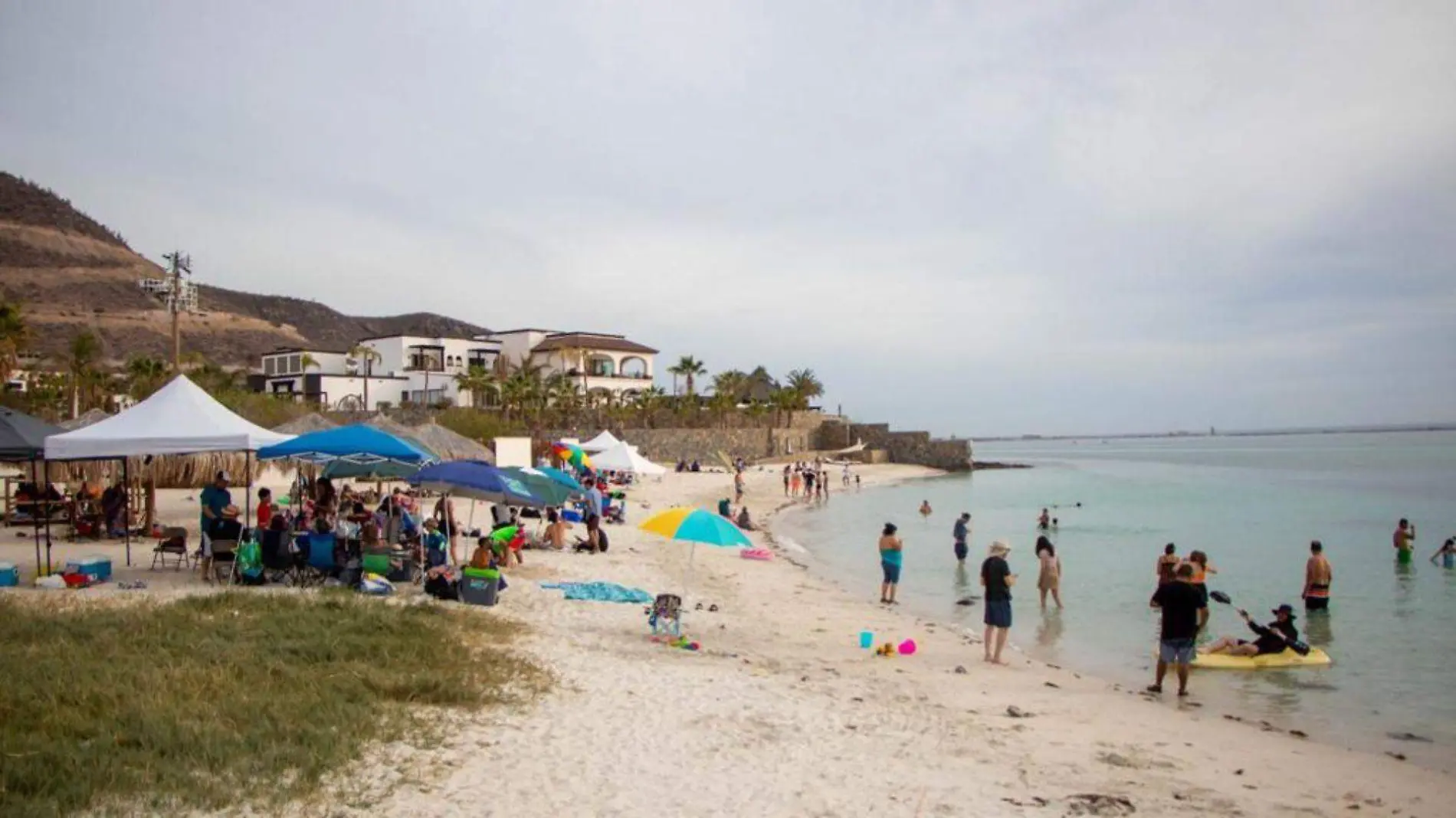 Denunciar accesos cerrados en playas de La Paz